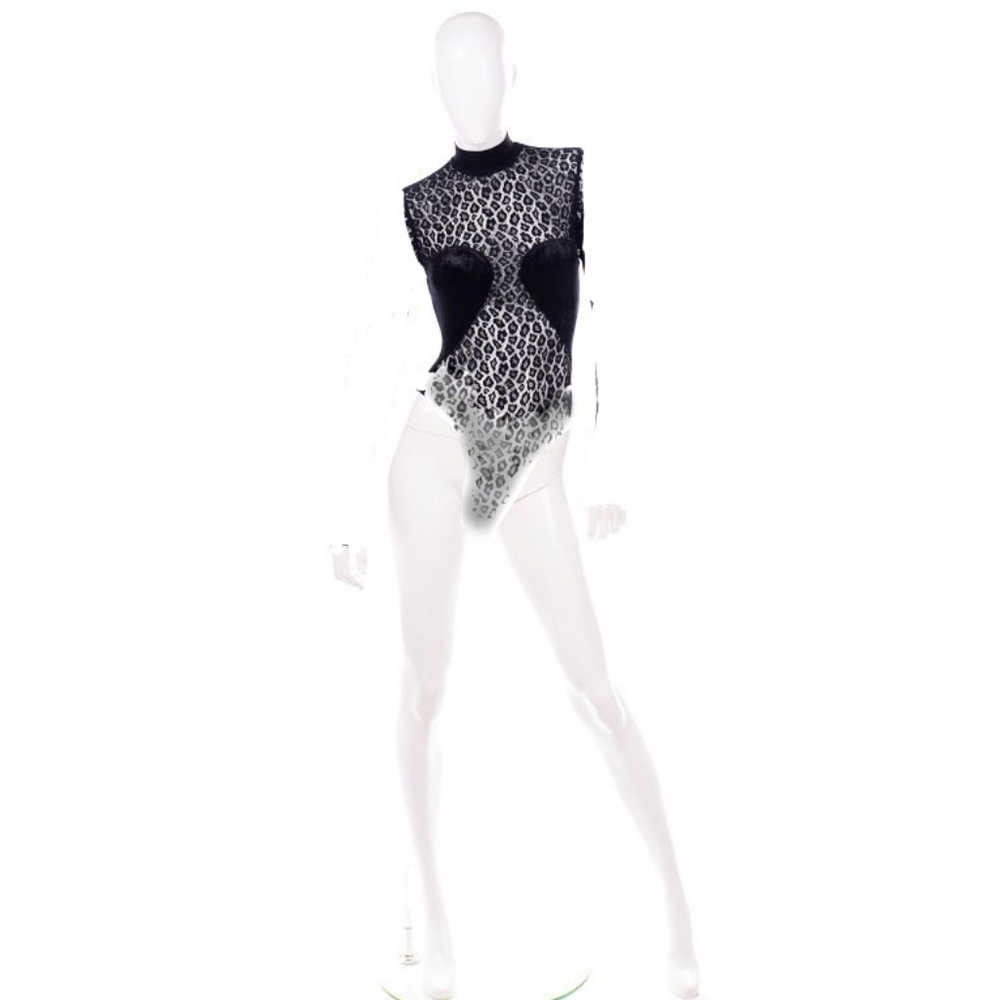 KIM KARDASHIAN LEOAPARD BODYSUIT THONG